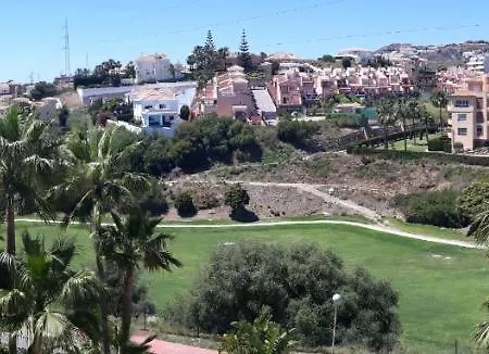 Zafiro De Miraflores Golf Apartment
